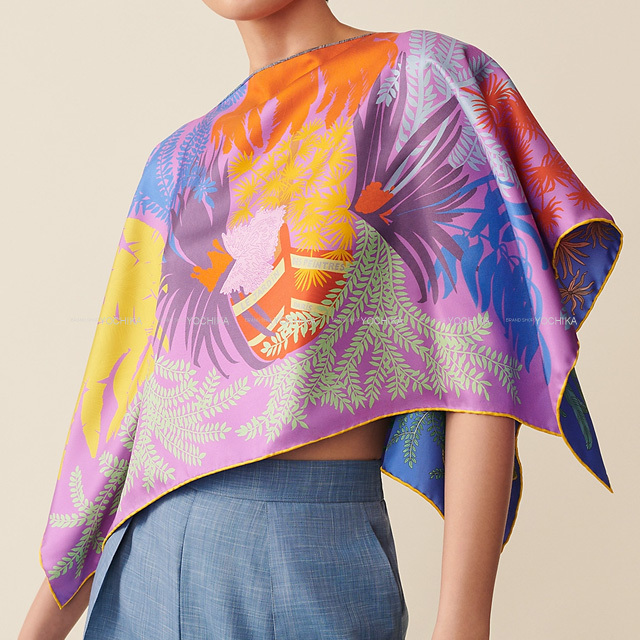 HERMES エルメス ポンチョ カレ ドサール Wフェイス Le Jardin