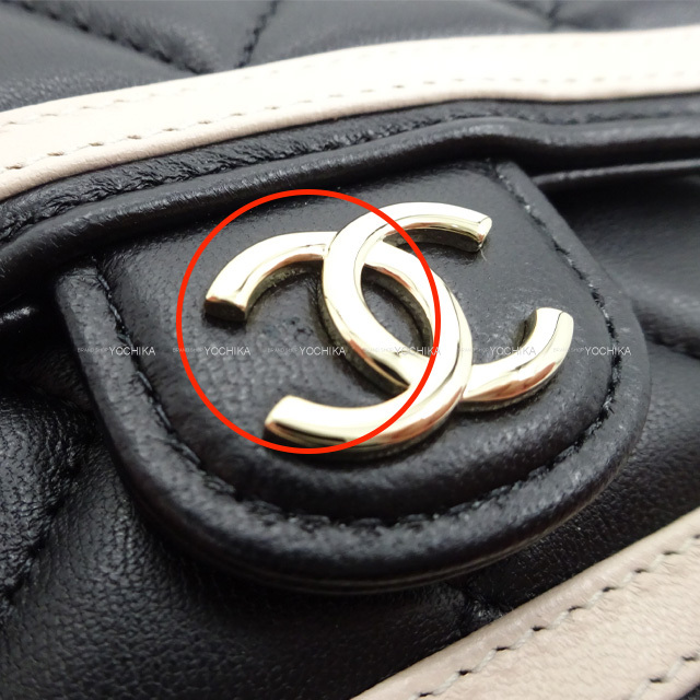CHANEL シャネル ショルダーバッグ バイカラー フォンケース  
