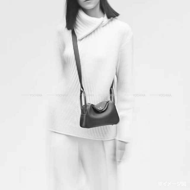 未使用 エルメス HERMES レディース ショルダーバッグ リモンチェッロ トリヨンクレマンス エルメス HERMES リンディ26 B刻 リモンチェッロ×シルバー金具