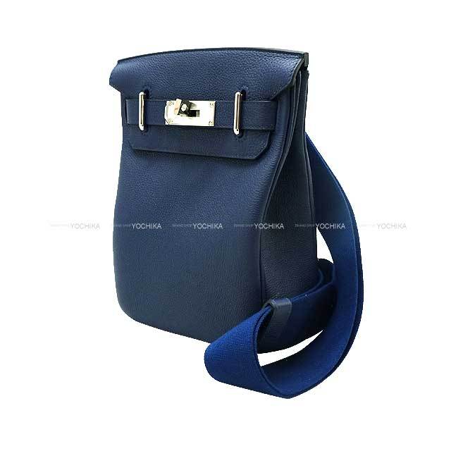新品同様 エルメス HERMES アッカドPM W刻印 ワンショルダーバッグ ブラック トゴ 新型 シルバー金具 中古 4b014069 HERMES エルメス ショルダーバッグ アッカド PM 黒 (ブラック) トゴ