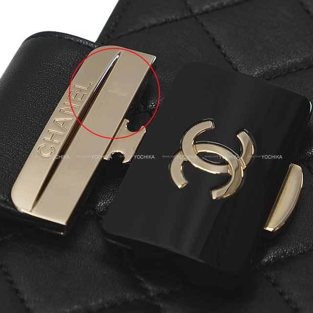 CHANEL シャネル クラッチバッグ マトラッセ ココマーク 黒 (ブラック 