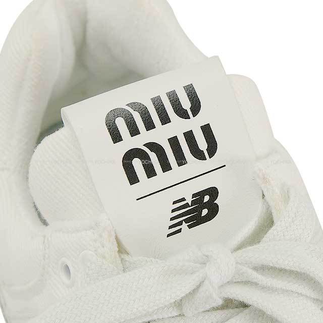 2024年 新作 MIUMIU ミュウミュウ スニーカー ニューバランス574