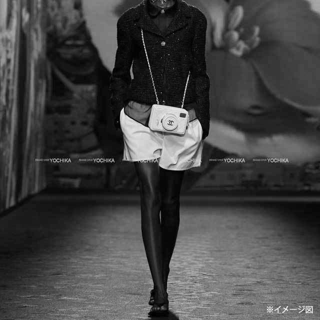 CHANEL シャネル ショルダーバッグ ココマーク マトラッセ カメラ  