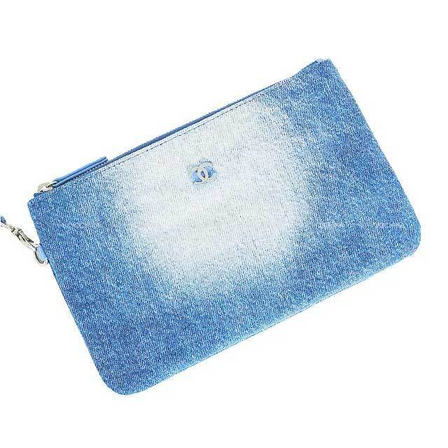 CHANEL シャネル ハンドバッグ シャネル22 マトラッセ メダル