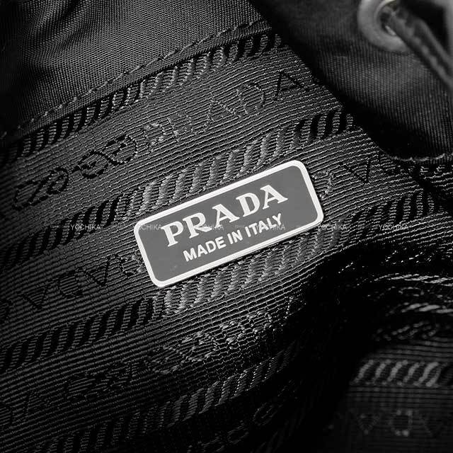 PRADA★スタッズ付 Re-Nylon バッグ PRADA プラダ ショルダーバッグ Re-Nylon スタッズ付 ミニ