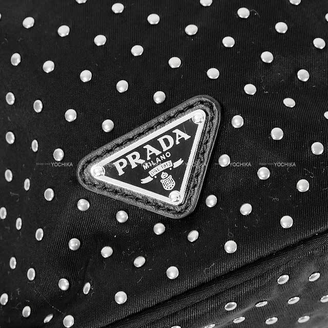 【25SS】スタッズ付 Re-Nylon ミニバッグ ◆プラダ◆全4色◆人気 スタッズ PRADA RE NYLON(プラダ リナイロン) - 海外通販のBUYMA