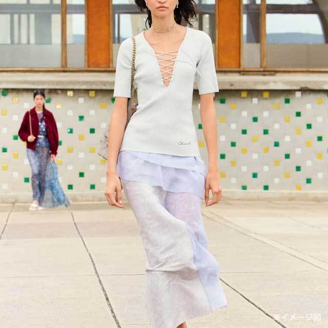 希少・美品　05春　シャネル　ニットレース切替　クロップドパンツ　ロゴプレート CHANEL 【超美品】シャネル ココマーク ハーフジップ ニット