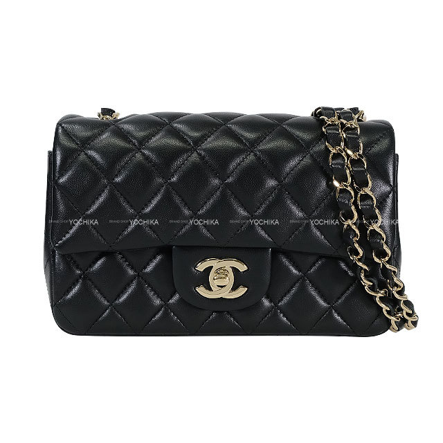 シャネル ハンプトンズ ラムスキン ショルダーバッグ シャネルCHANEL ブラックラムスキンショルダーバッグ