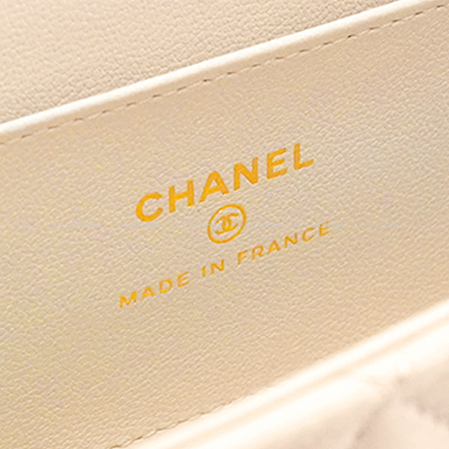 2025年春夏新作 CHANEL シャネル ショルダーバッグ フォンケース