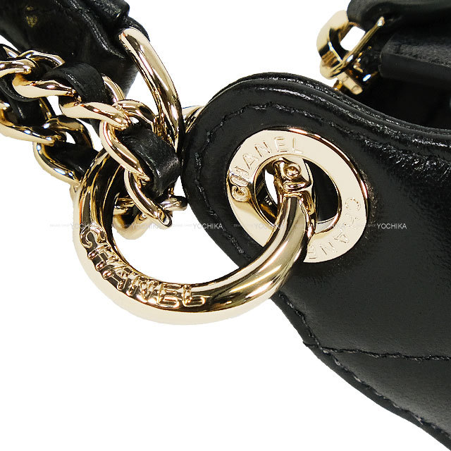 2025年春夏 新作 CHANEL シャネル クラッチバッグ チェーン ココ