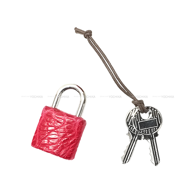 ●けい●【美品】エルメス HERMES ネームタグ クロコ ○けい様専用○【美品】エルメス HERMES ネームタグ クロコ