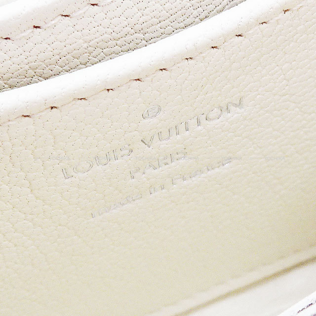 LOUIS VUITTON ルイ・ヴィトン 二つ折り財布 コンパクト