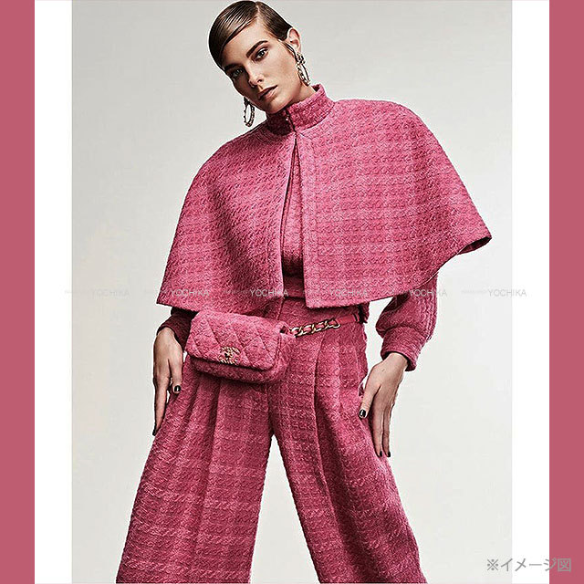 2019年 秋冬 ランウェイ CHANEL シャネル ポンチョ ココボタン