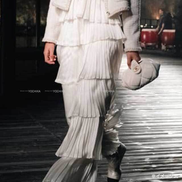 CHANEL シャネル ココマーク フリンジ付 チェーンショルダー ラムスキン 白（ゴールド金具）  ハイブランド 【中古】【送料無料】 CHANEL（シャネル） マトラッセ フリンジ チェーンショルダーバッグ