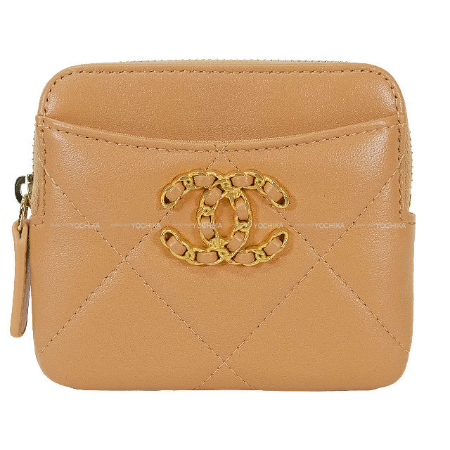 シャネル CHANEL キーケース シルバー/ゴールド CHANEL（キーケース ・ シルバー/銀色系）のフリマアイテム一覧