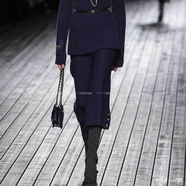 2024年秋冬 CHANEL シャネル パンツ バミューダ シンプルココボタン
