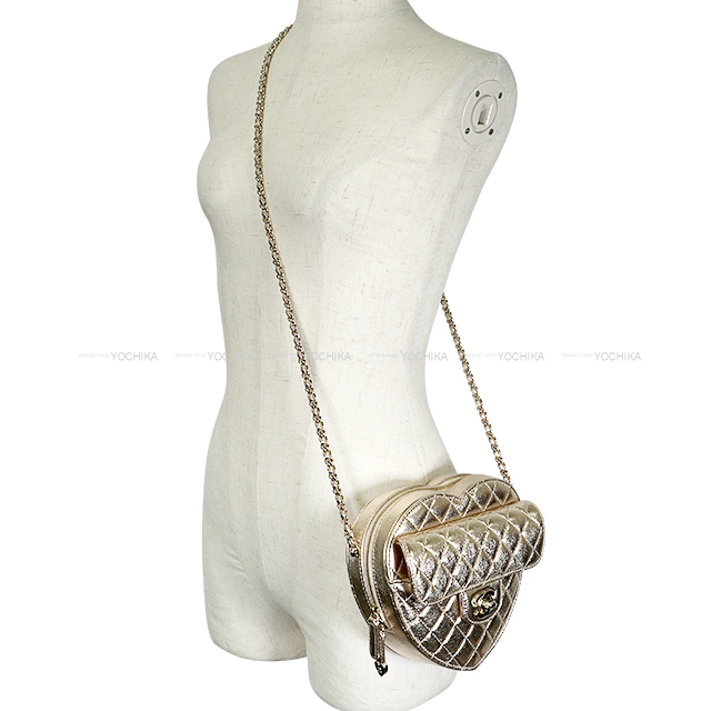 CHANEL シャネル ショルダーバッグ ハートシェイプ マトラッセ ココ