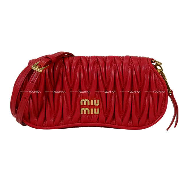 Miu Miu ミュウミュウ ポーチ マテラッセ レッド レザー ゴールド金具