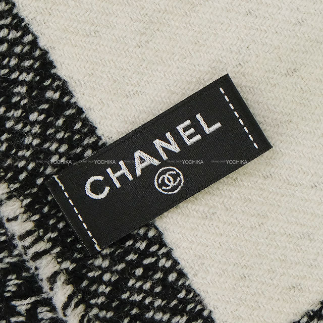 未使用品CHANEL水玉模様 フリンジ付き マフラー CHANEL シャネル マフラー ココマーク ロゴ フリンジ 黒 (ブラック)/白