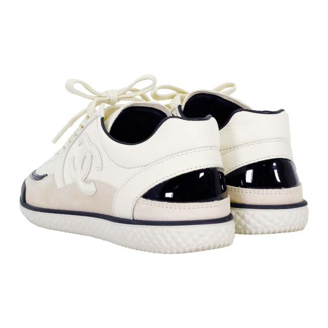 CHANEL シャネル 靴 スニーカー ココマーク 異素材 白 (ホワイト)/黒