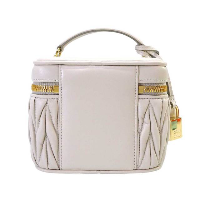 ミュウミュウ　バニティバッグ MIU MIU - ミュウミュウ バニティバッグの通販 by 🎄プロフィール見て