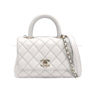‼️ちぃちゃん‼️新品未開封シャネルBLEU DE CHANEL ◇CHANEシャネル♪2024-2025☆デニムショルダーバッグ・新品同様