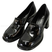 プラダ PRADA 一覧｜バッグ、財布、アパレルなど、新品から中古・レア