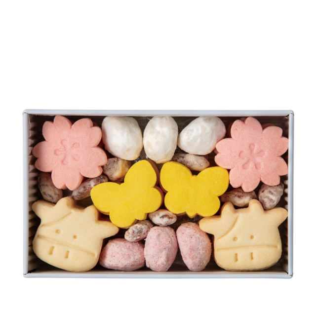 ヨーグルトさくらクッキー缶