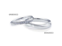  ニナ リッチのデザイン哲学は、シンプルな中に純粋な女性らしさを追求