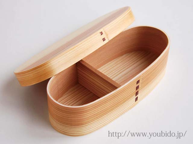 杉ワッパ弁当すりむ