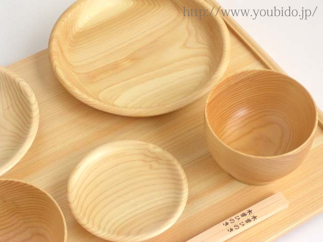 やさしい木の器《東濃ひのき》お食い初め食器卓膳セット(15470) 東濃ひのきお食い初め食器卓膳セット