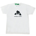 【公式ショップ限定】ヤンガー（Younger）コーチャーフロッキープリントＴシャツ（ホワイト）【メール便可】