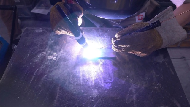 スズキッドTIG溶接用フィンガーフィーダー タングスぺン P-836