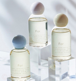 ８種の天然オイル配合、やさしい成分で髪もお肌もしっとり潤い 香りで選んで楽しむ、ヘア＆ボディオイル