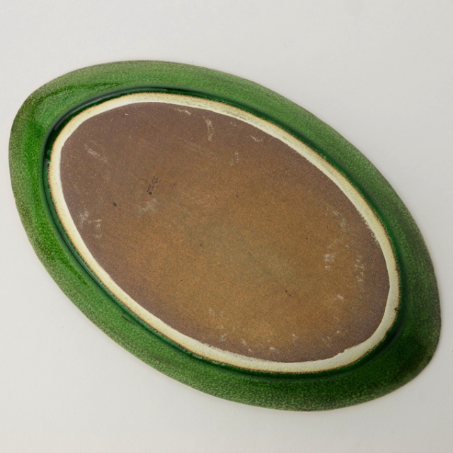 丸八窯_緑釉オーバルプレート