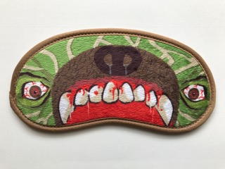 メロン熊　アイマスク　ガオー