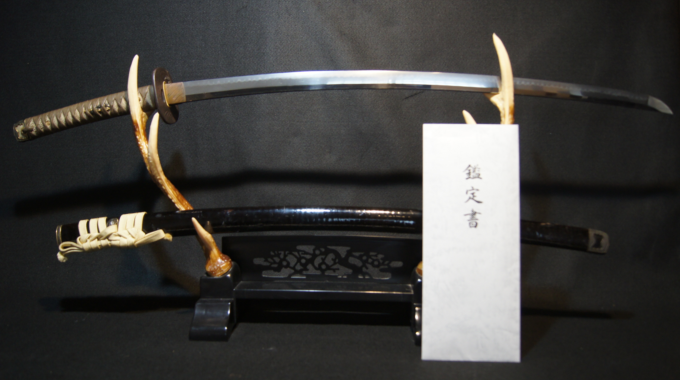 日本刀　在銘【正秀花押】【千刀之後】： 刀 72.1cm 刀身741ｇ