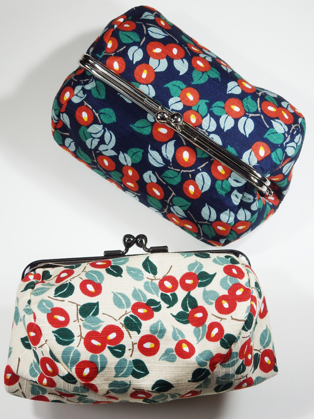 化粧ポーチ 小椿