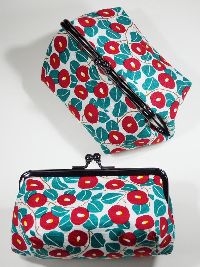 化粧ポーチ 夢椿