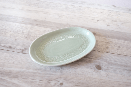 だ円のお皿　Ｓ　フラワー　ナチュラルグリーン