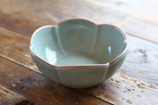 ロータスの花のおわん（１２ｃｍ）