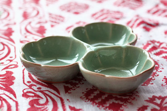 ロータス花のみつばプレート