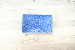 角皿　１９ｘ１２　フラワー　ブルー