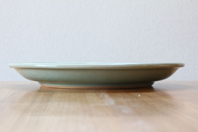 丸皿25cm フラワー オーシャン 雑貨とセラドン焼き食器の