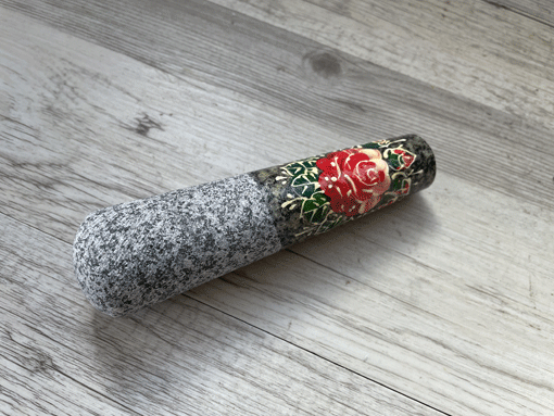 石臼（クロック・ヒン）と石棒（サーク）のセット M 12．5cm