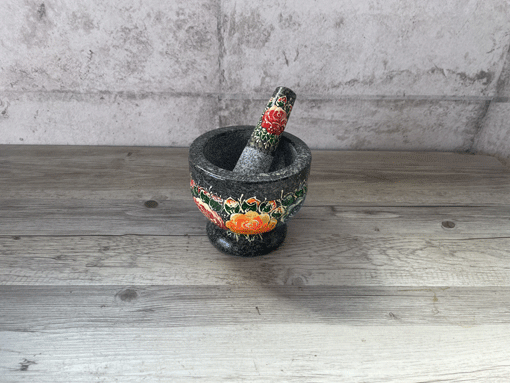 石臼（クロック・ヒン）と石棒（サーク）のセット M 12．5cm