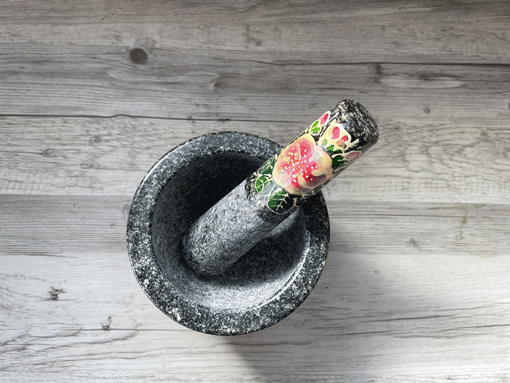 石臼（クロック・ヒン）と石棒（サーク）のセット M 12．5cm