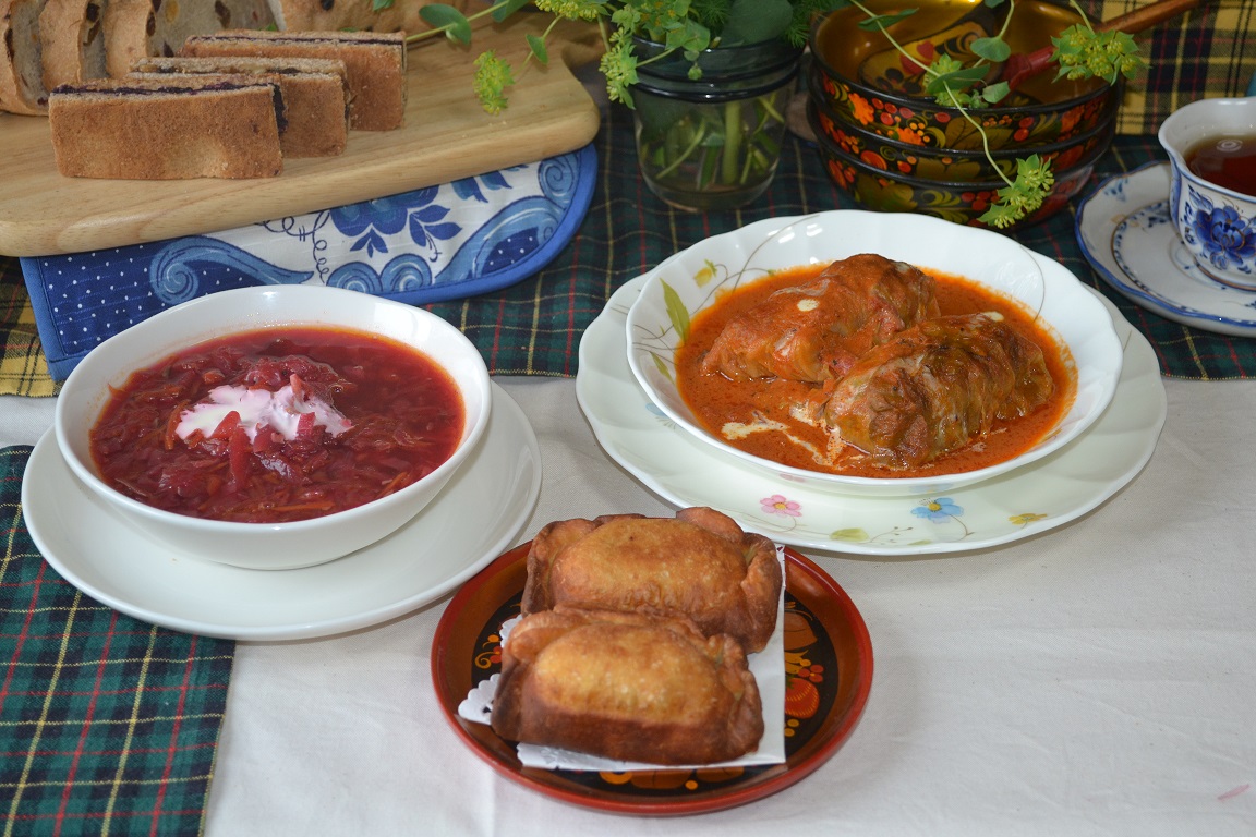ロシアの家庭料理 - トロイカセット