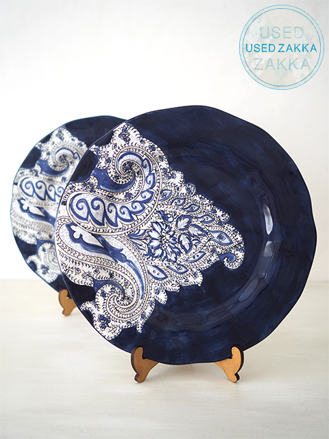 『USED ZAKKA』ANTHROPOLOGIE アンソロポロジー・PAISLEY DINNER PLATE DENIM 磁器製 30cm平皿　ペイズリー柄ディナープレート 2枚セット/デニム