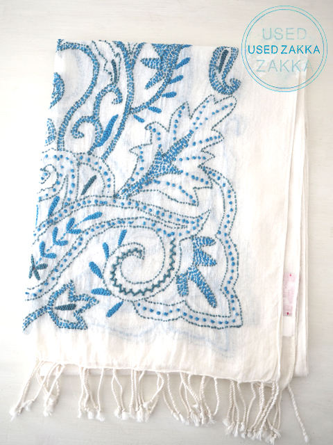『USED ZAKKA』TARA BLANCA ターラ　ブランカ  コットン製 ストール/刺繍 WHITE